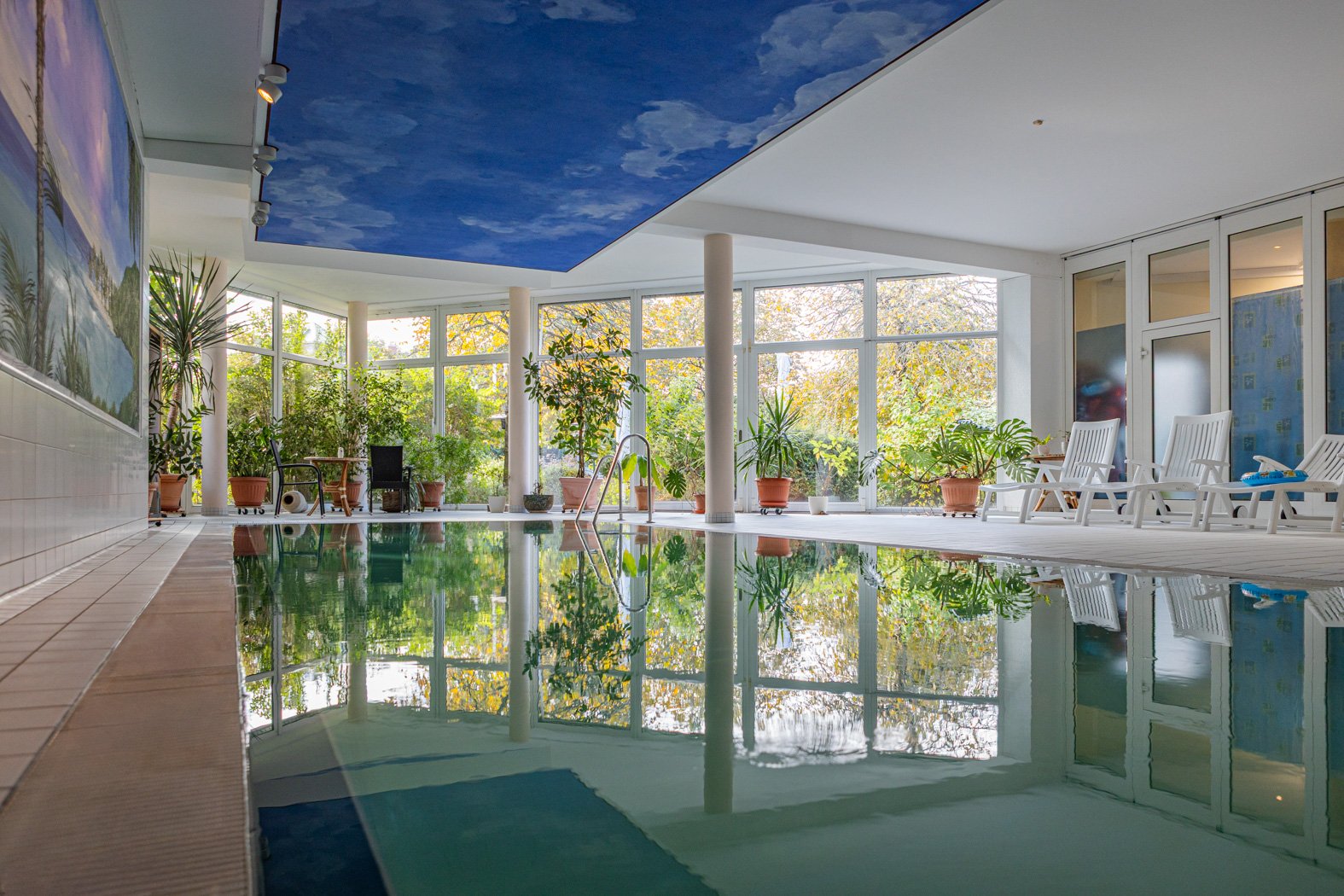 Schwimmbad im Bayerischen Hof Grünbach – Wellnessbereich für Hochzeitsgäste im Vogtland