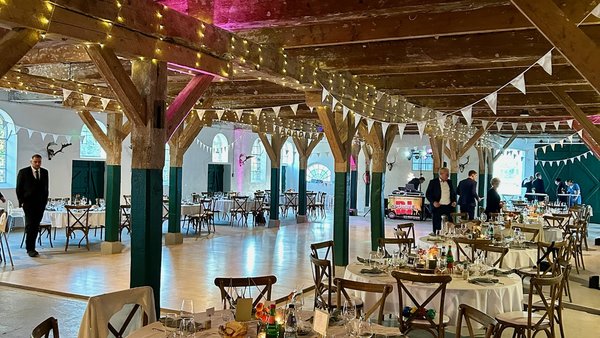 Hochzeitslocation Festscheune Gut Helmstorf