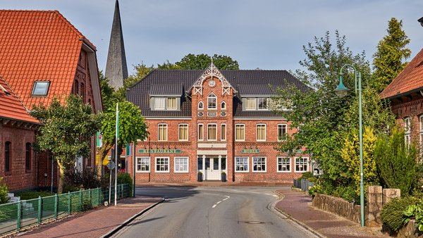Außenansicht der Hochzeitslocation Hollenstedter Hof in Hollenstedt