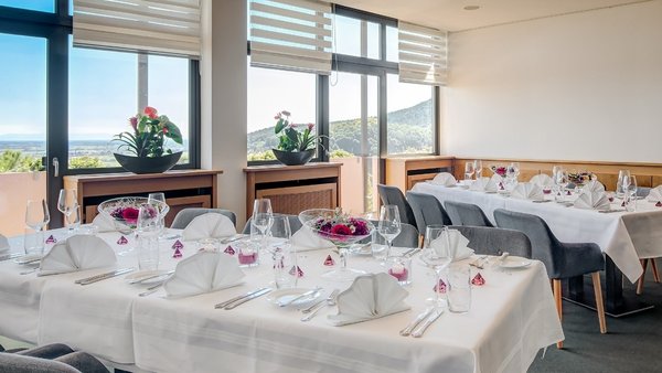 Hochzeitslocation Arens Hotel 327mNN