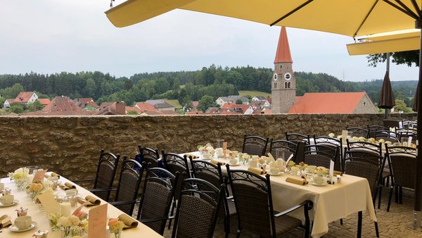 Hochzeitslocation Burg Falkenberg
