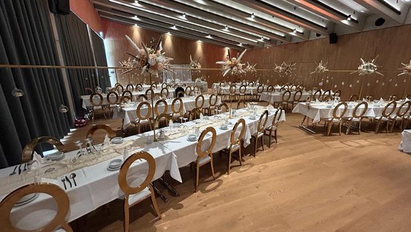 Hochzeitslocation Bürgersaal Tyrlaching/ Wirt z Dirling