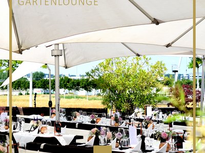 CHECK INN Restaurant                                                                       Eventhalle TERMINAL EINS