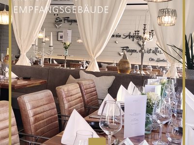 CHECK INN Restaurant