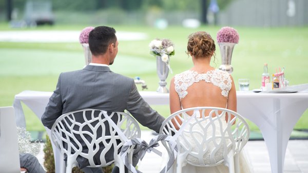 Hochzeitslocation CITYGOLF STUTTGART - Hochzeitslocation im Grünen und am Wasser