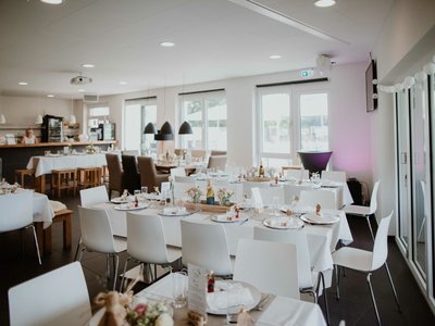 CITYGOLF STUTTGART - Hochzeitslocation im Grünen und am Wasser