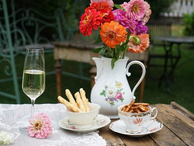 Café Canapé Location