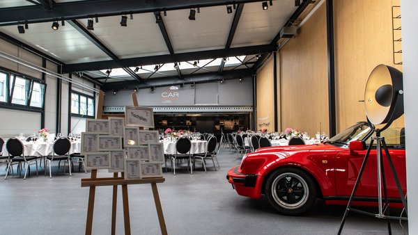 Hochzeitslocation Classic Car Lounge Böblingen