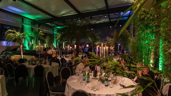 Hochzeitslocation Classic Car Lounge Böblingen