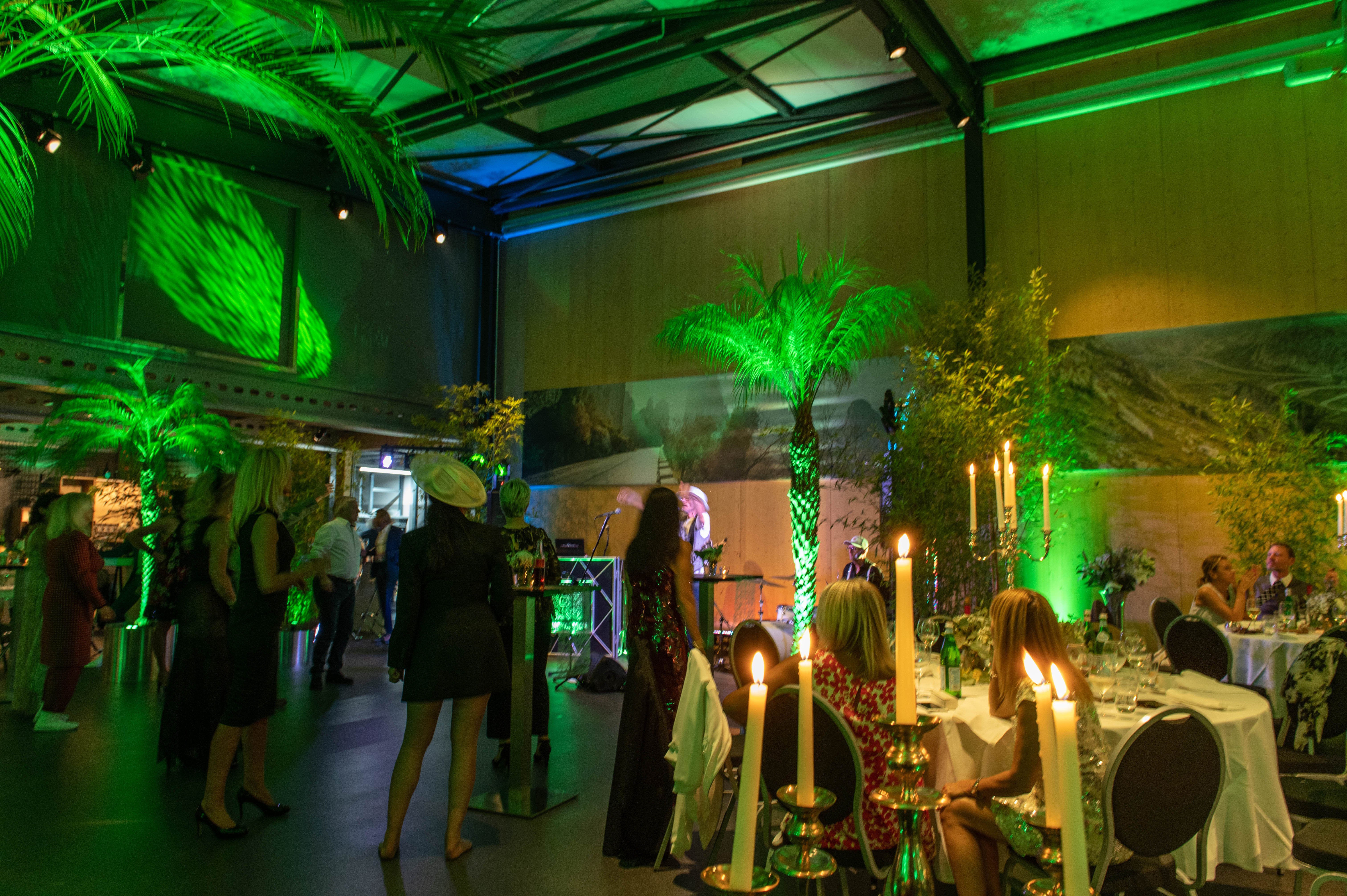 Hochzeitslocation Classic Car Lounge Böblingen