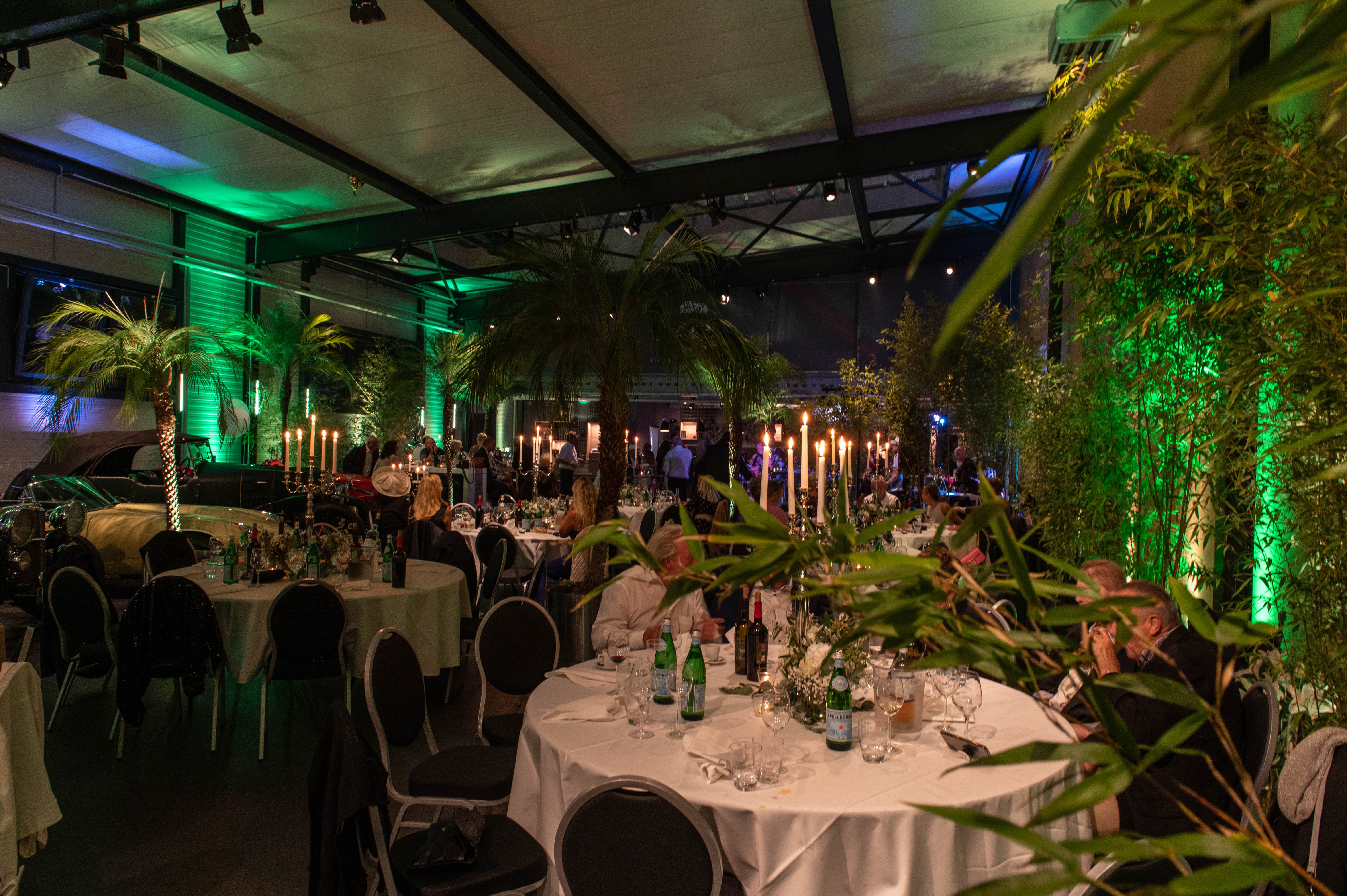 Hochzeitslocation Classic Car Lounge Böblingen