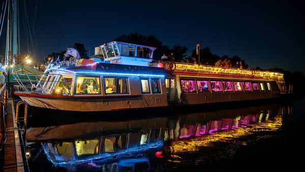 Hochzeitslocation Diva Eventschiff