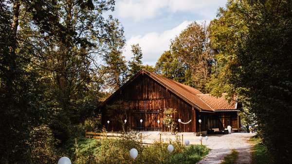 Hochzeitslocation EVENTSCHEUNE Wallenburg