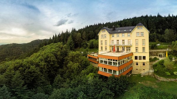 Hochzeitslocation Eventhaus Wiedenfelsen