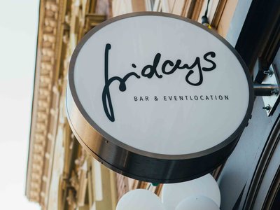 Fridays Bar & Eventlocation Neuss