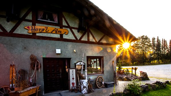 Hochzeitslocation Herzl Alm