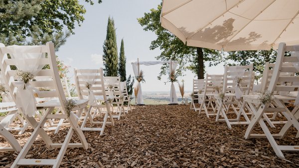 Hochzeitslocation Heuchelberger Warte | Berg of Love