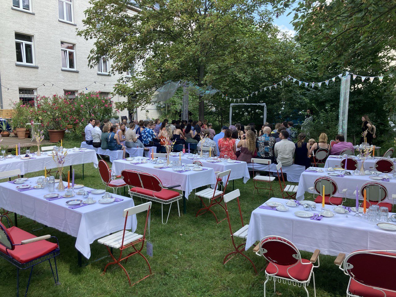 Hochzeitslocation Hostel & Garten Eden