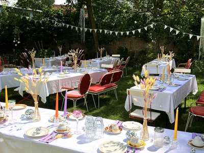 Hostel & Garten Eden