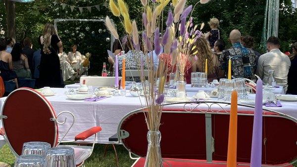 Hochzeitslocation Hostel & Garten Eden