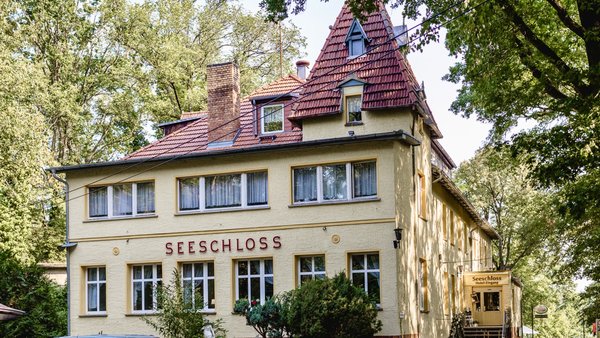 Hochzeitslocation Hotel Seeschloss am Bötzsee bei Berlin