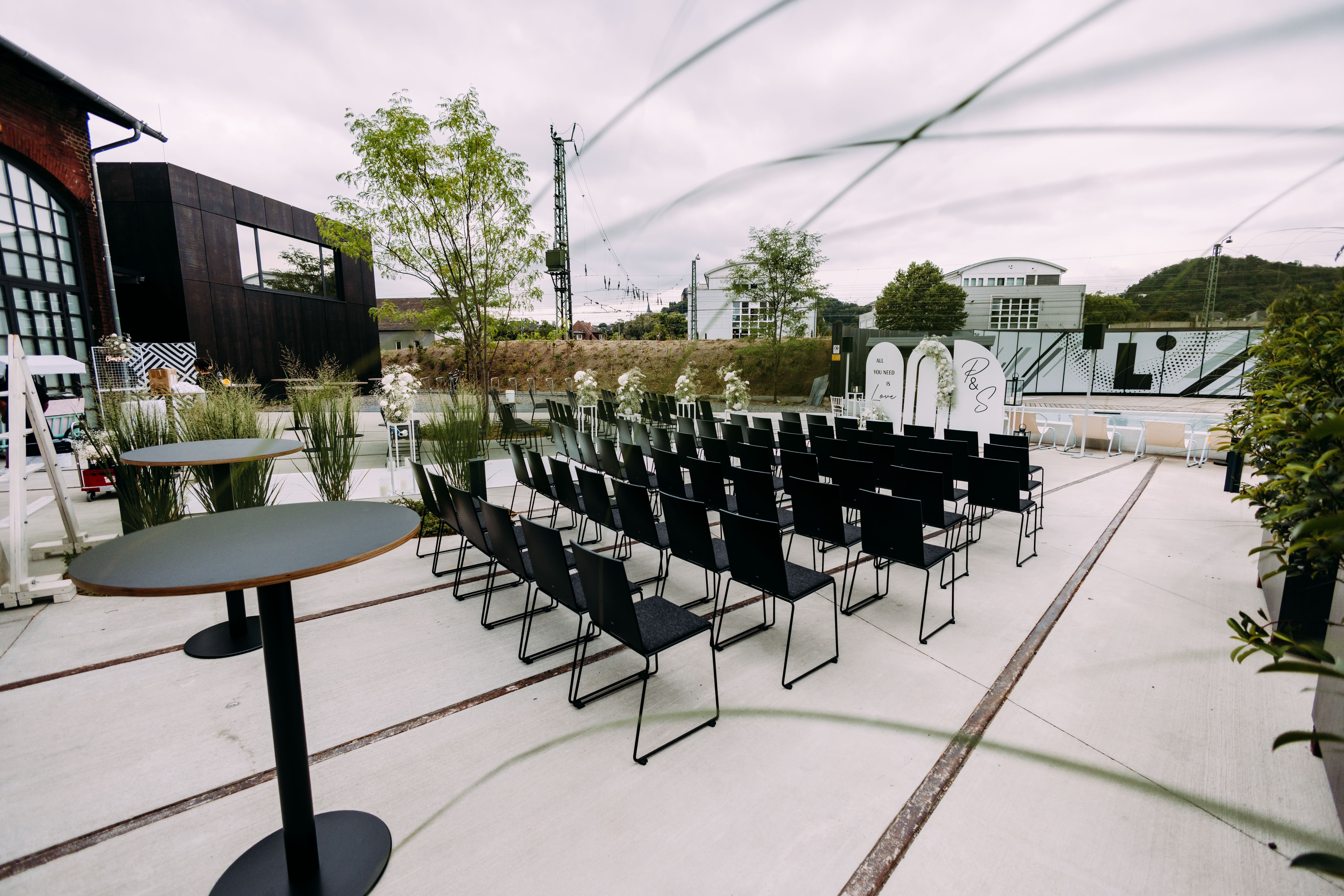 Hochzeitslocation LOKSCHUPPEN MARBURG