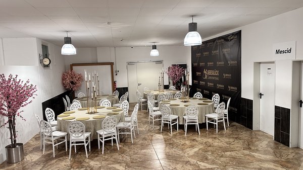 Hochzeitslocation Liebesglück Ozan Eventsaal