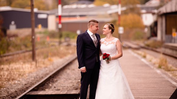 Hochzeitslocation "Mit Volldampf ins Glück" - Heiraten bei der Sauschwänzlebahn