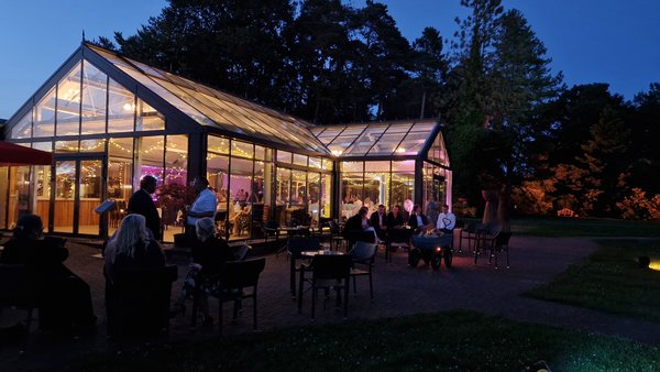 Hochzeitslocation Orangerie im Park