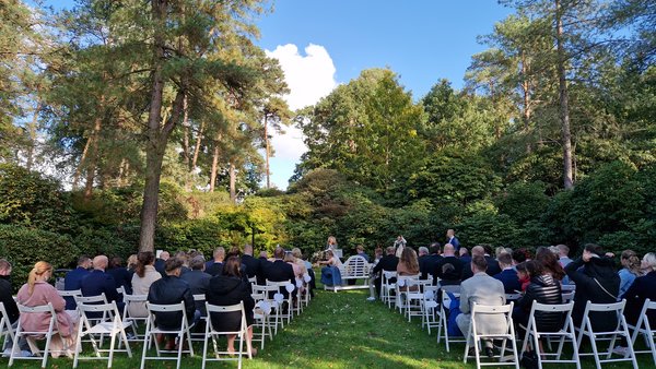 Hochzeitslocation Orangerie im Park