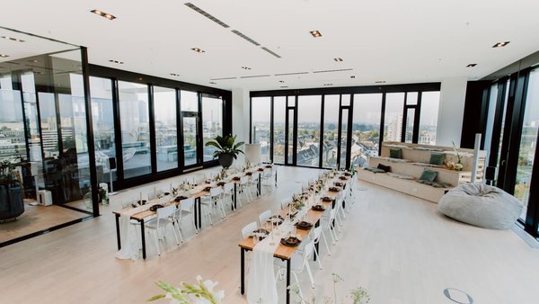 Hochzeitslocation Place to be Forty Four