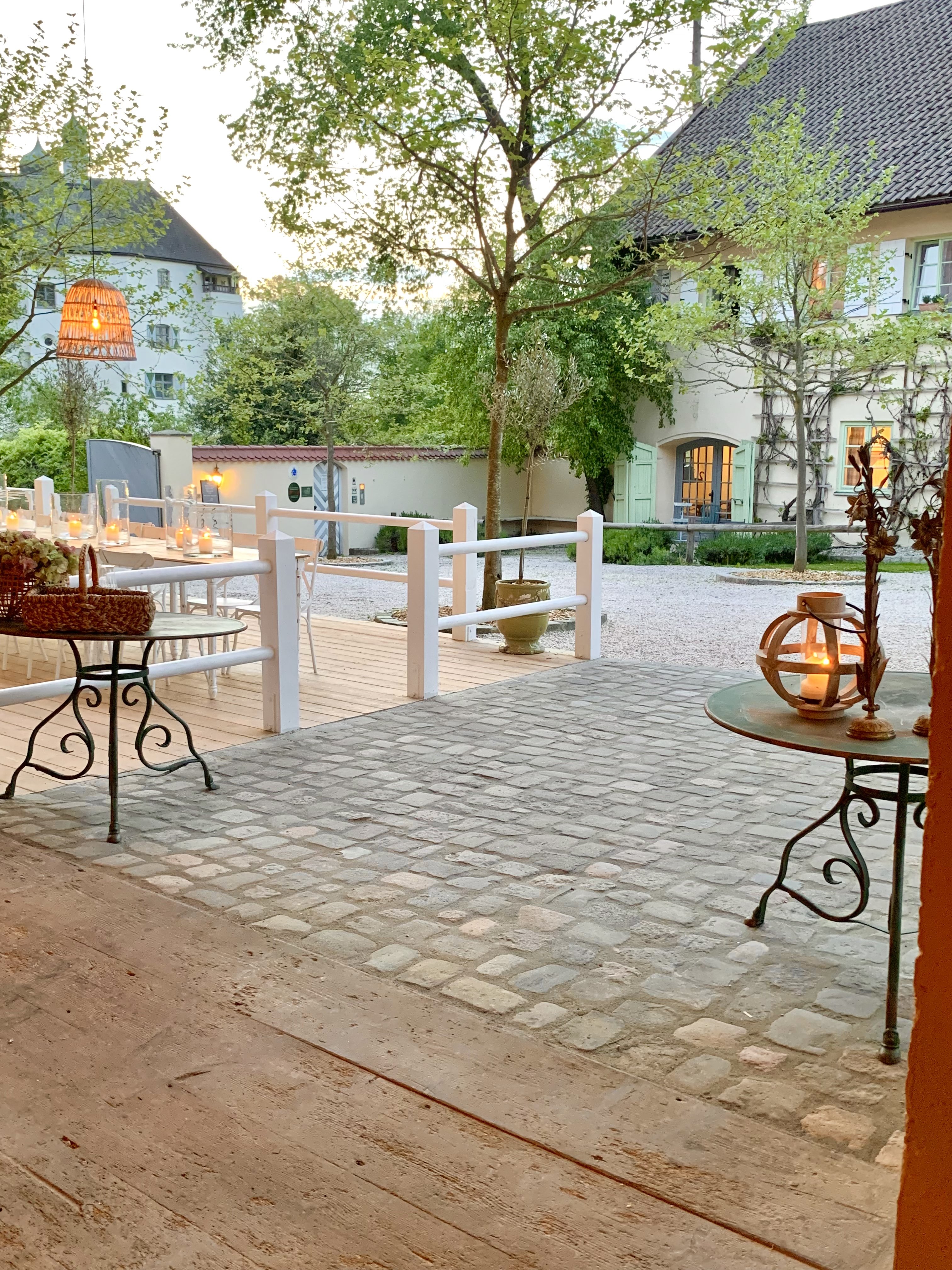 Hochzeitslocation Remise Schloss Amerang