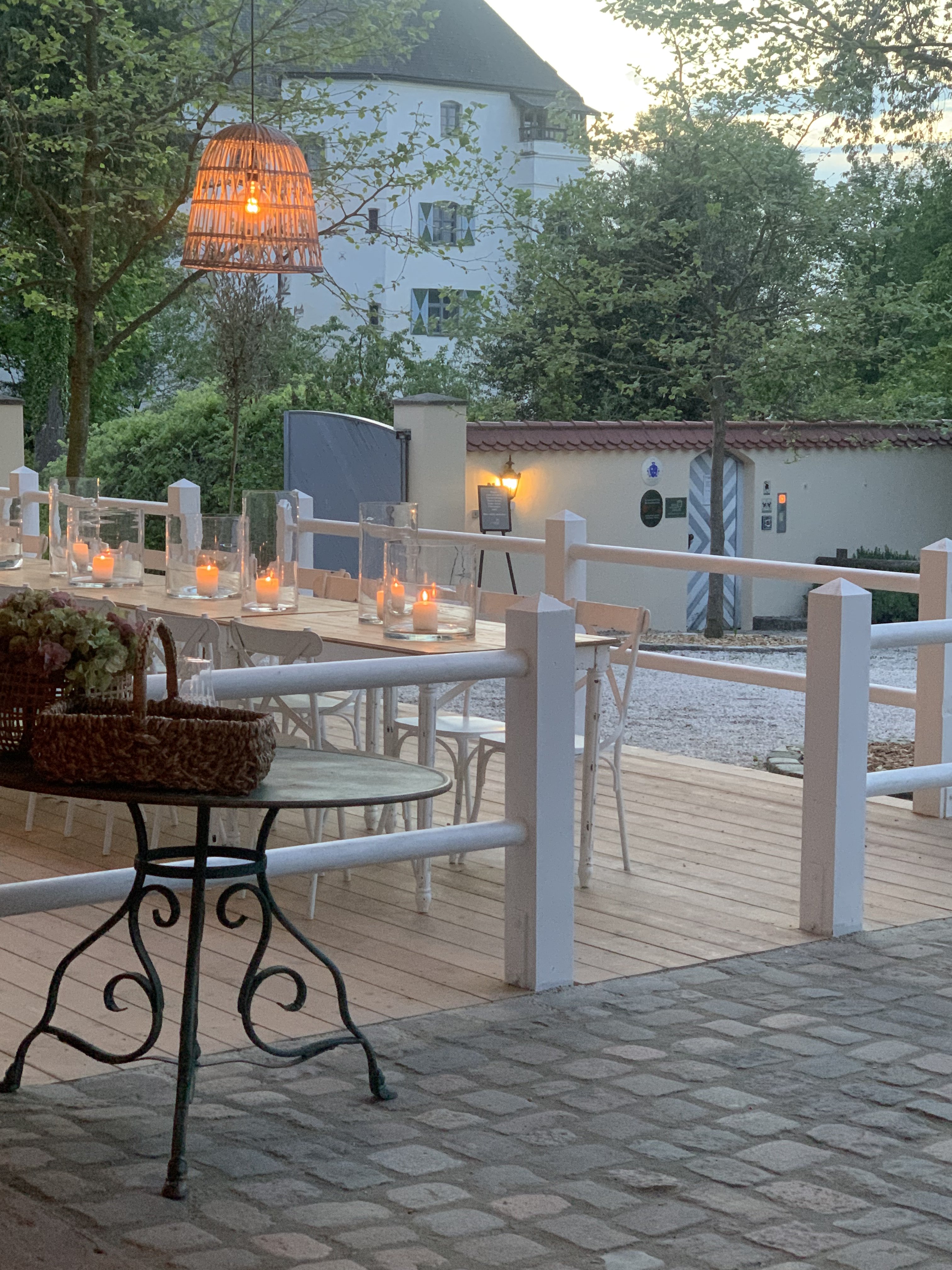 Hochzeitslocation Remise Schloss Amerang