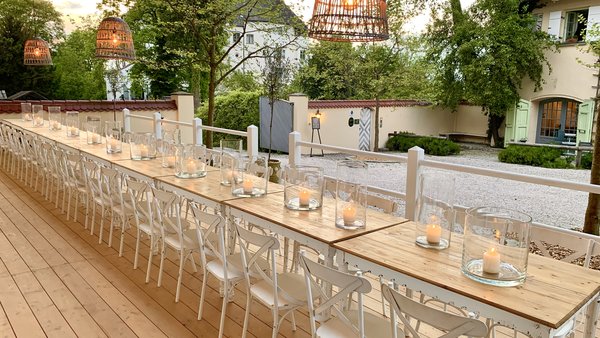 Hochzeitslocation Remise Schloss Amerang