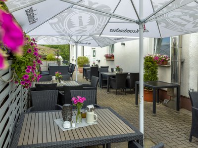 Restaurant & Landhotel "Zum Niestetal"