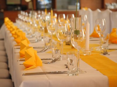 Ritterguts-Service Schenkenberg