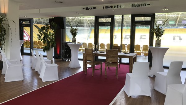 Hochzeitslocation Rudolf-Harbig-Stadion