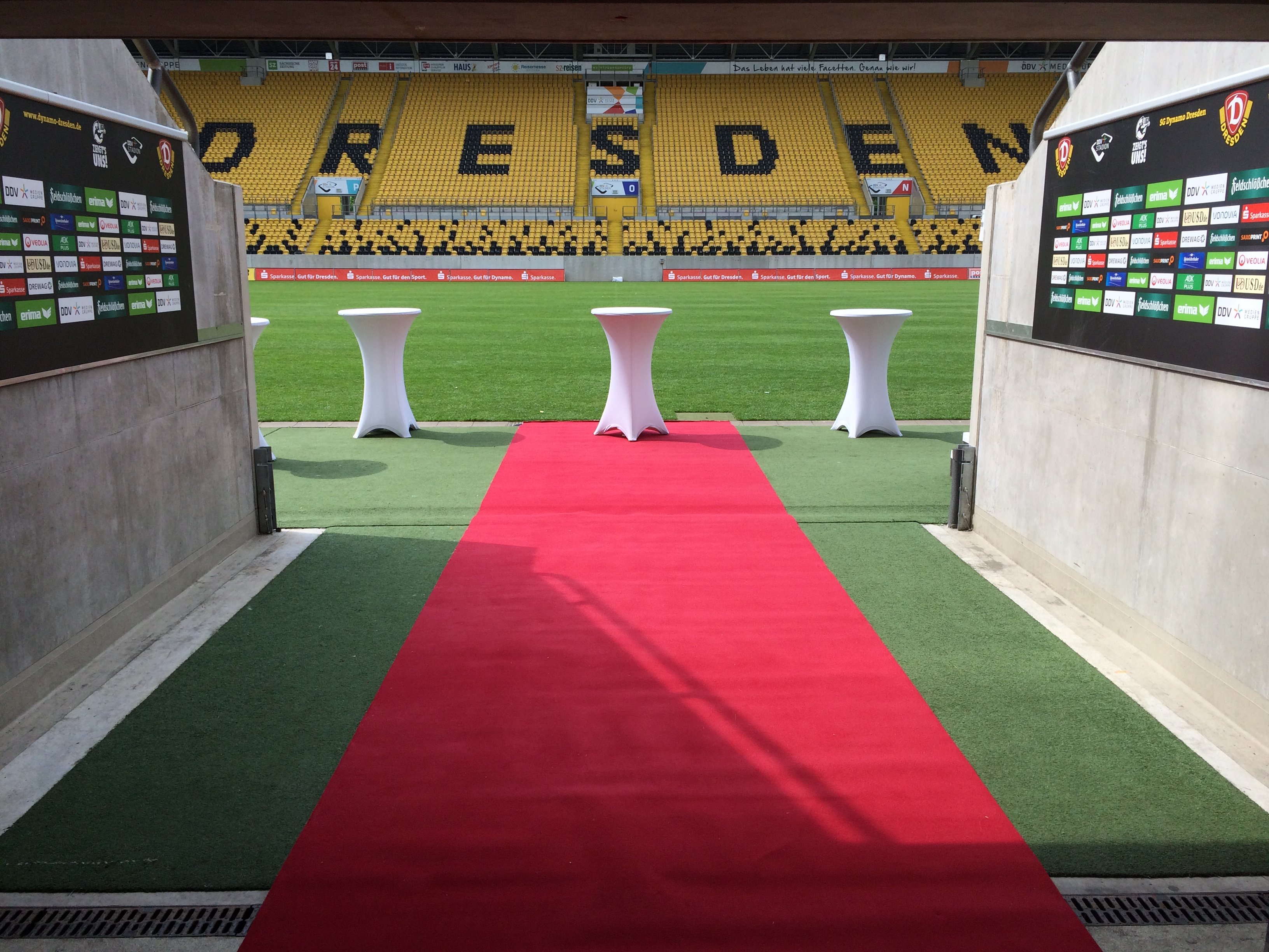 Hochzeitslocation Rudolf-Harbig-Stadion