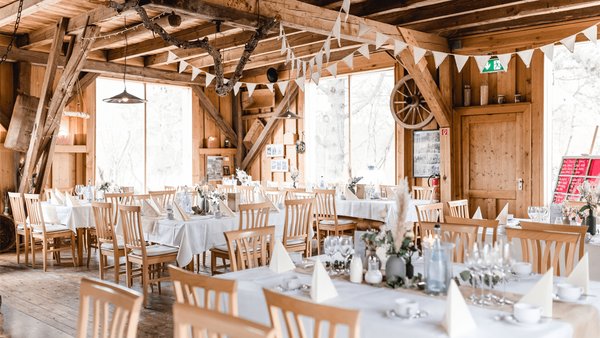 Hochzeitslocation Scheune Pflugsmühle