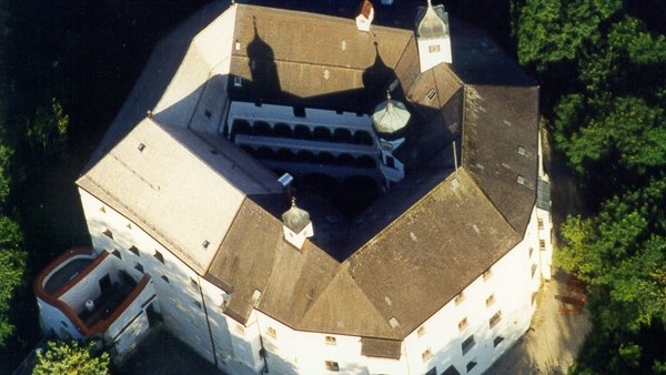 Hochzeitslocation Schloss Amerang