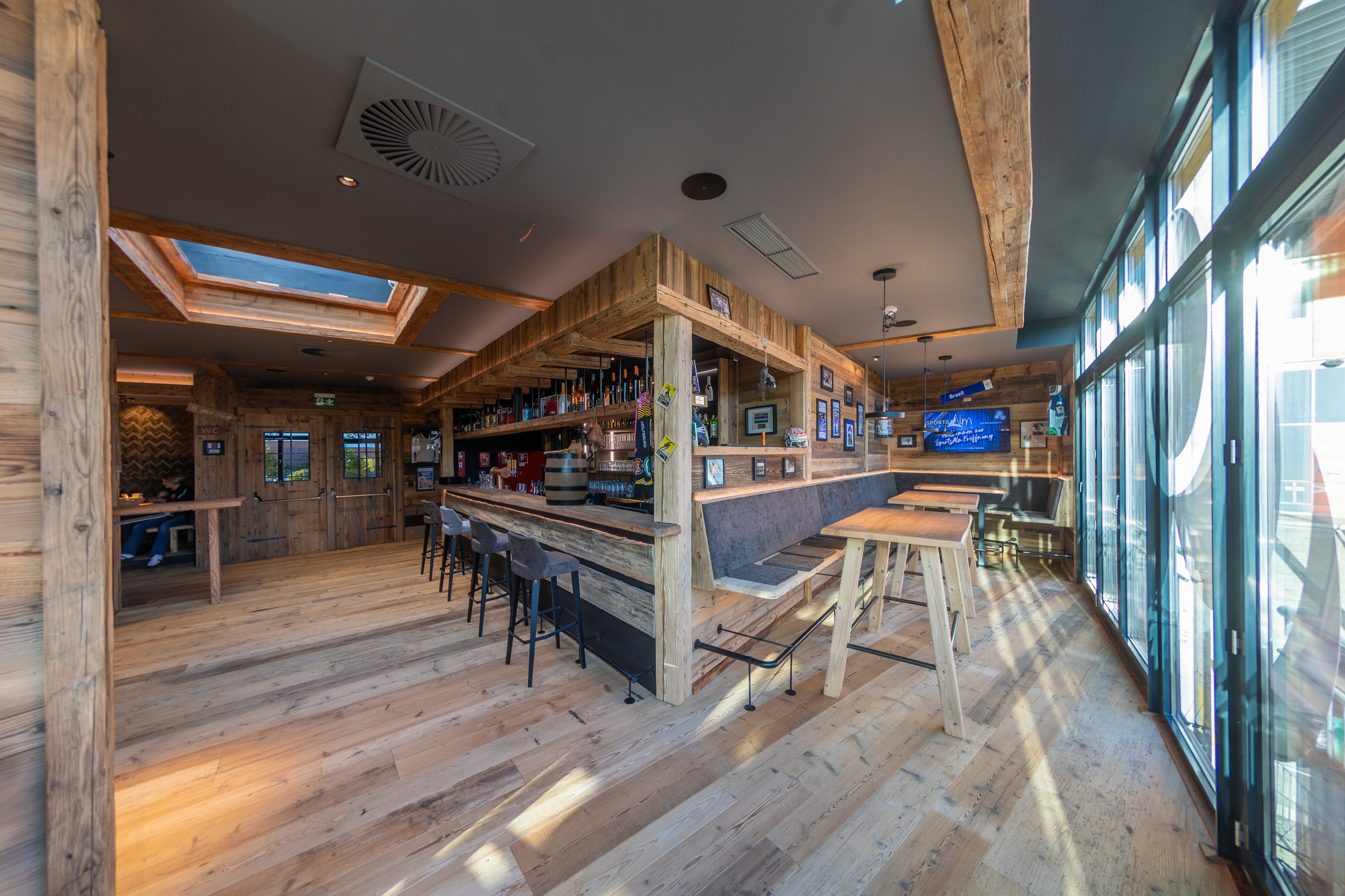 Hochzeitslocation SportsAlm (B´moovd)