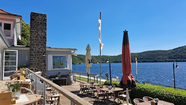 Hochzeitslocation Strandhaus Edersee