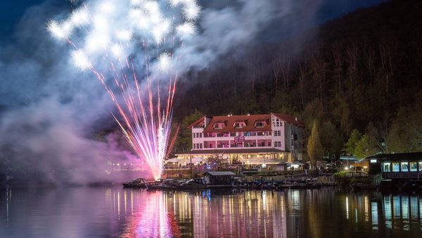Hochzeitslocation Terrassenhotel Seepromenade am Edersee