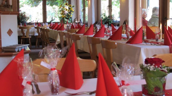 Hochzeitslocation Waldgaststätte Paddelweiher