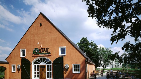 Hochzeitslocation Welcome Hotel Wesel & Plückers Q-Stall