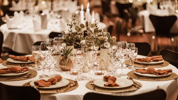 Hochzeitslocation cavallo königliche Reithalle