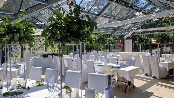Hochzeitslocation Orangerie im Park