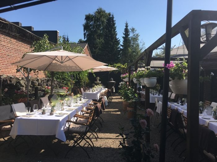 Hochzeitslocation Weinhof Voosen Restaurant & Weinbar